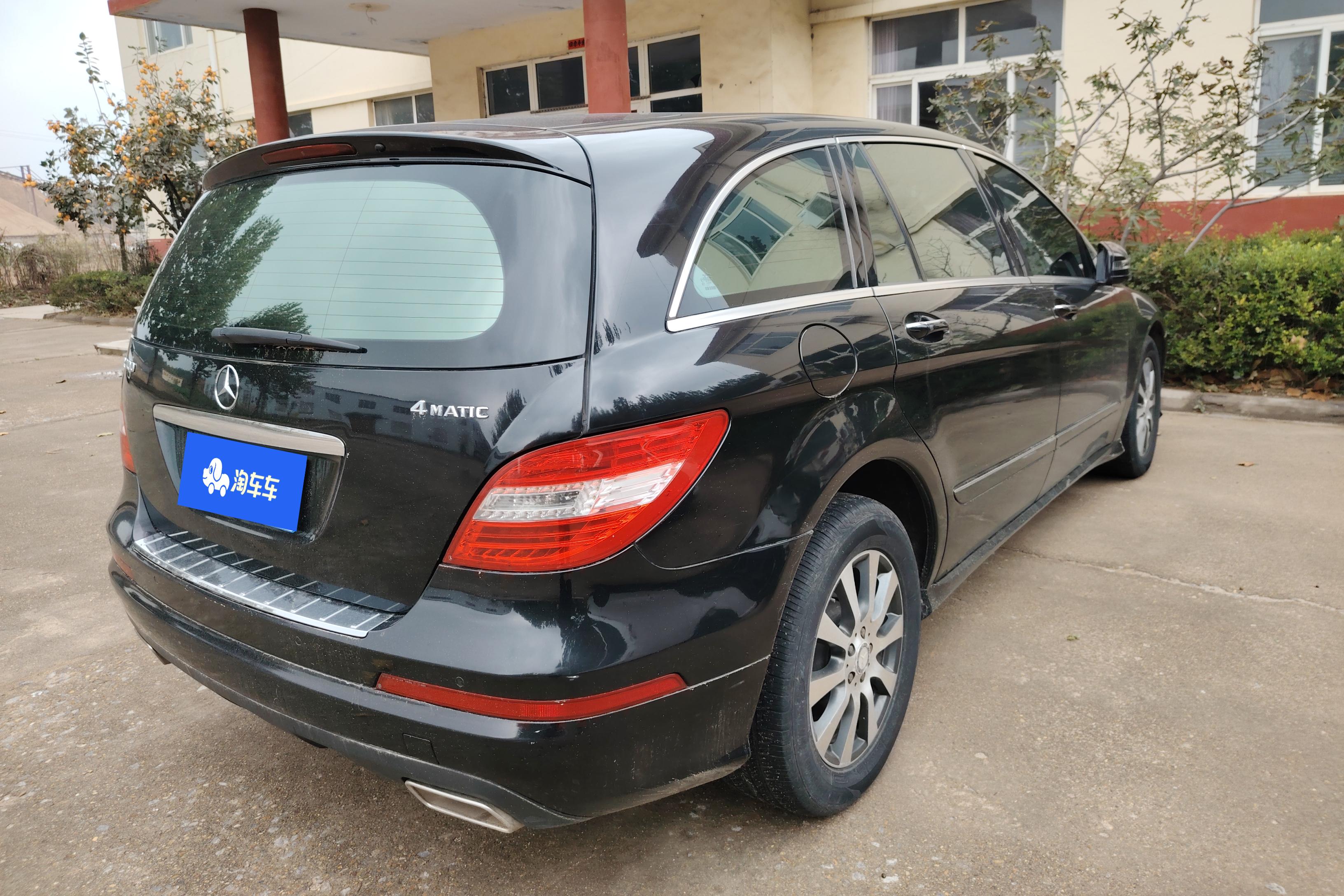 Mercedes-Benz R Class 2011 car image #10