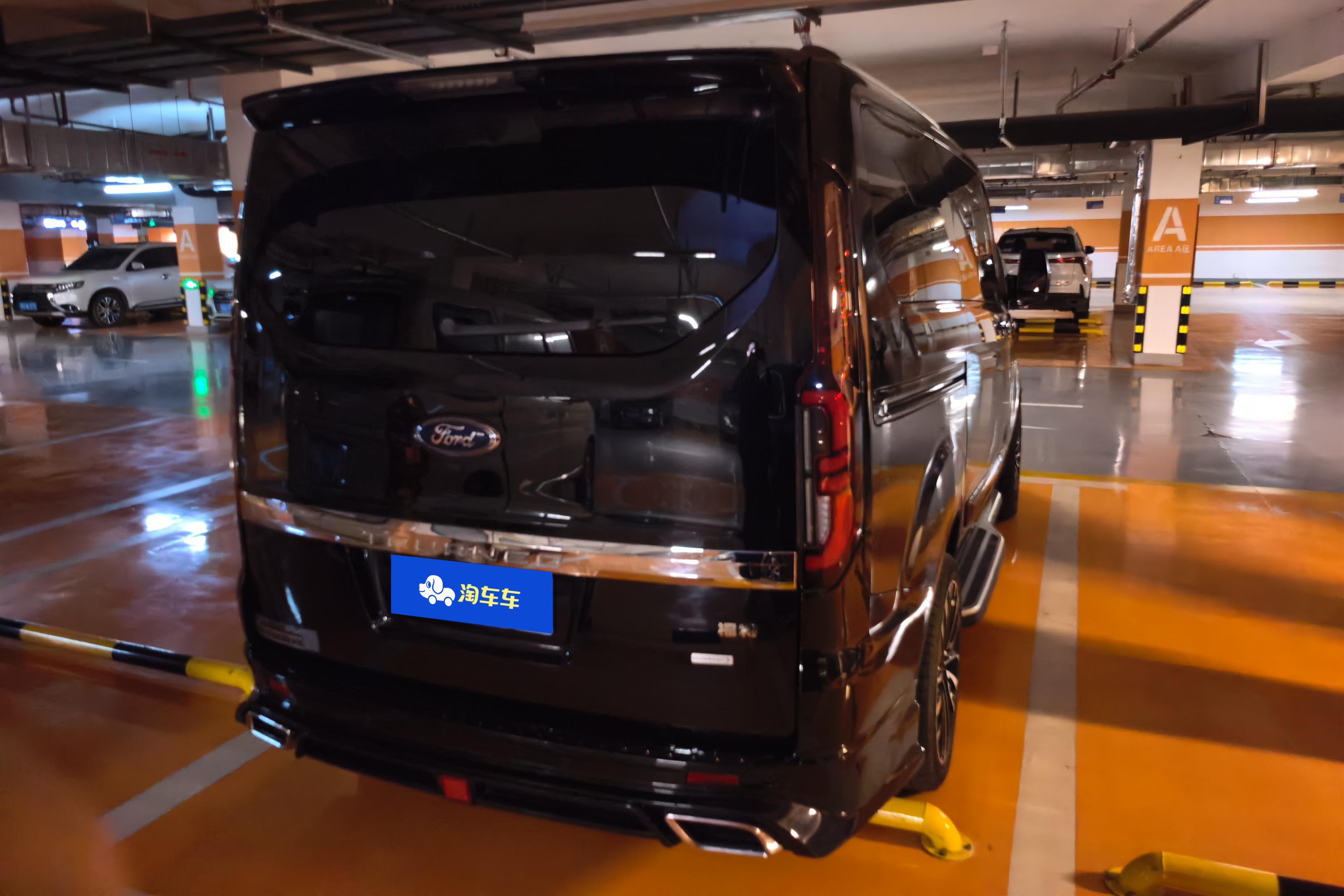 Ford Tourneo 2023 car image #10