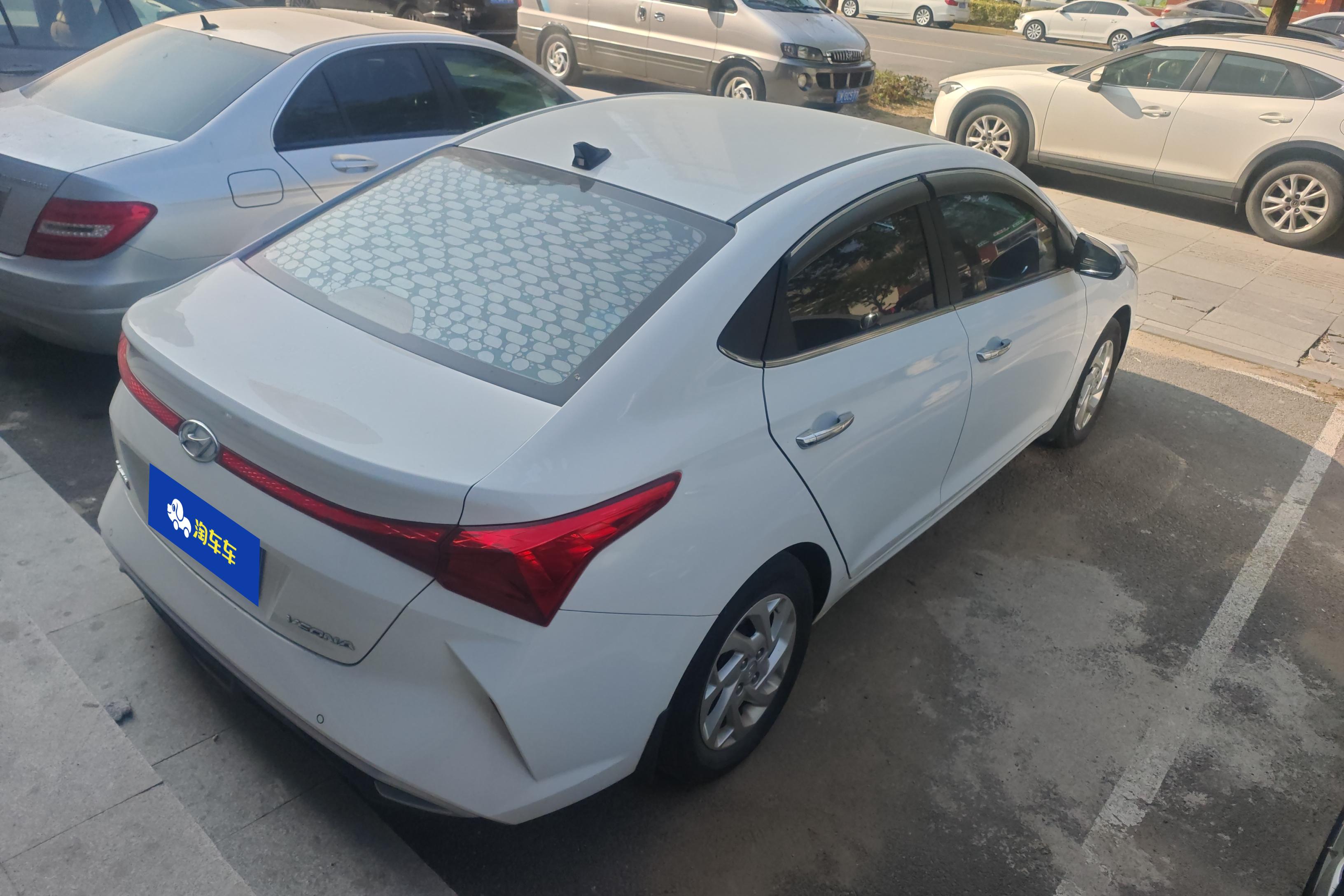 Hyundai Verna 2022 car image #10