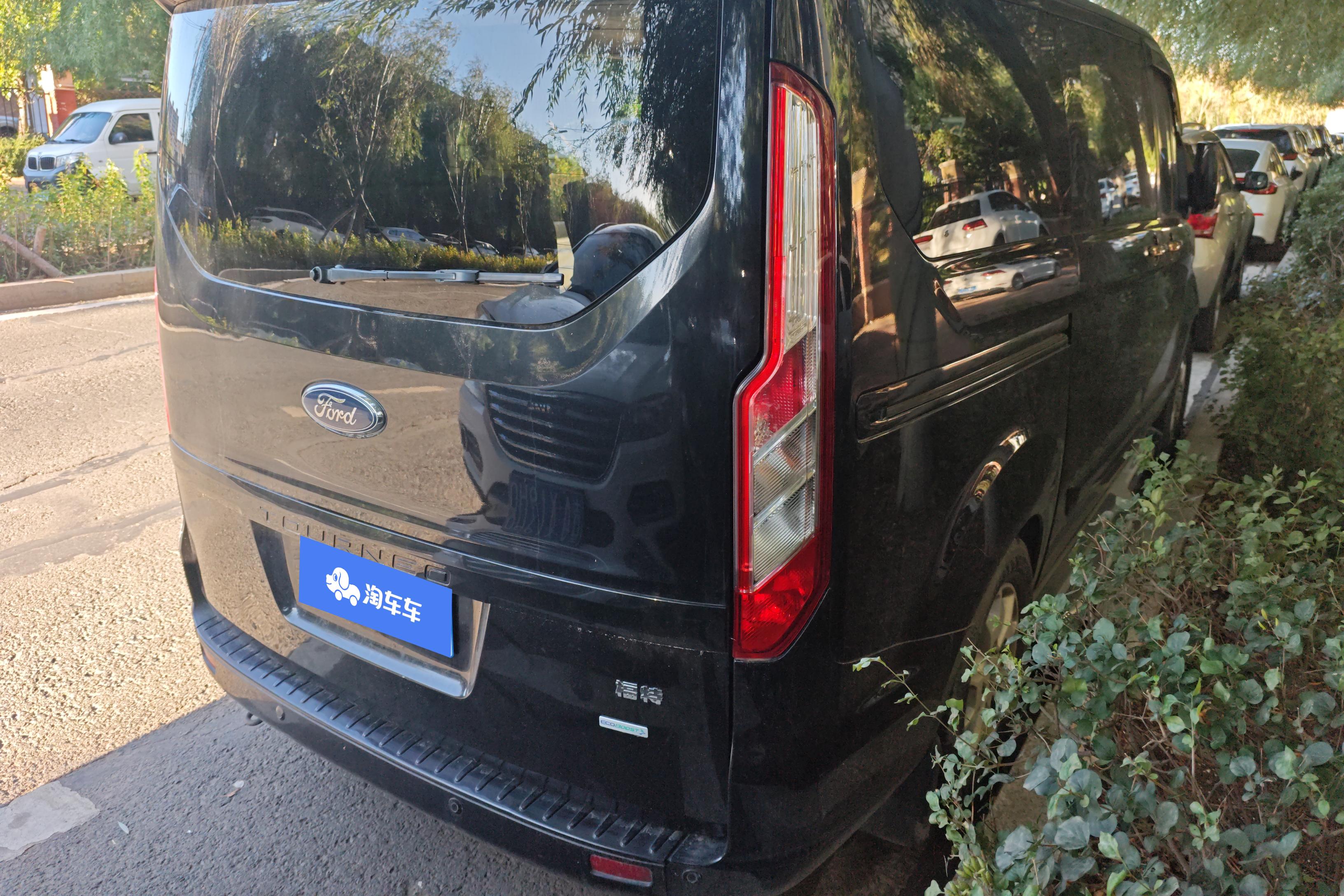 Ford Tourneo 2018 car image #10