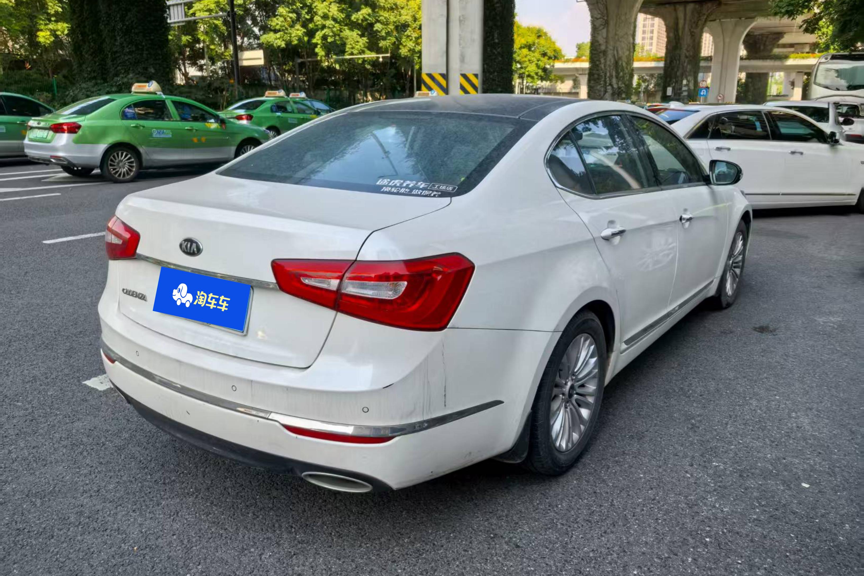 Kia Cadenza 2014 car image #10