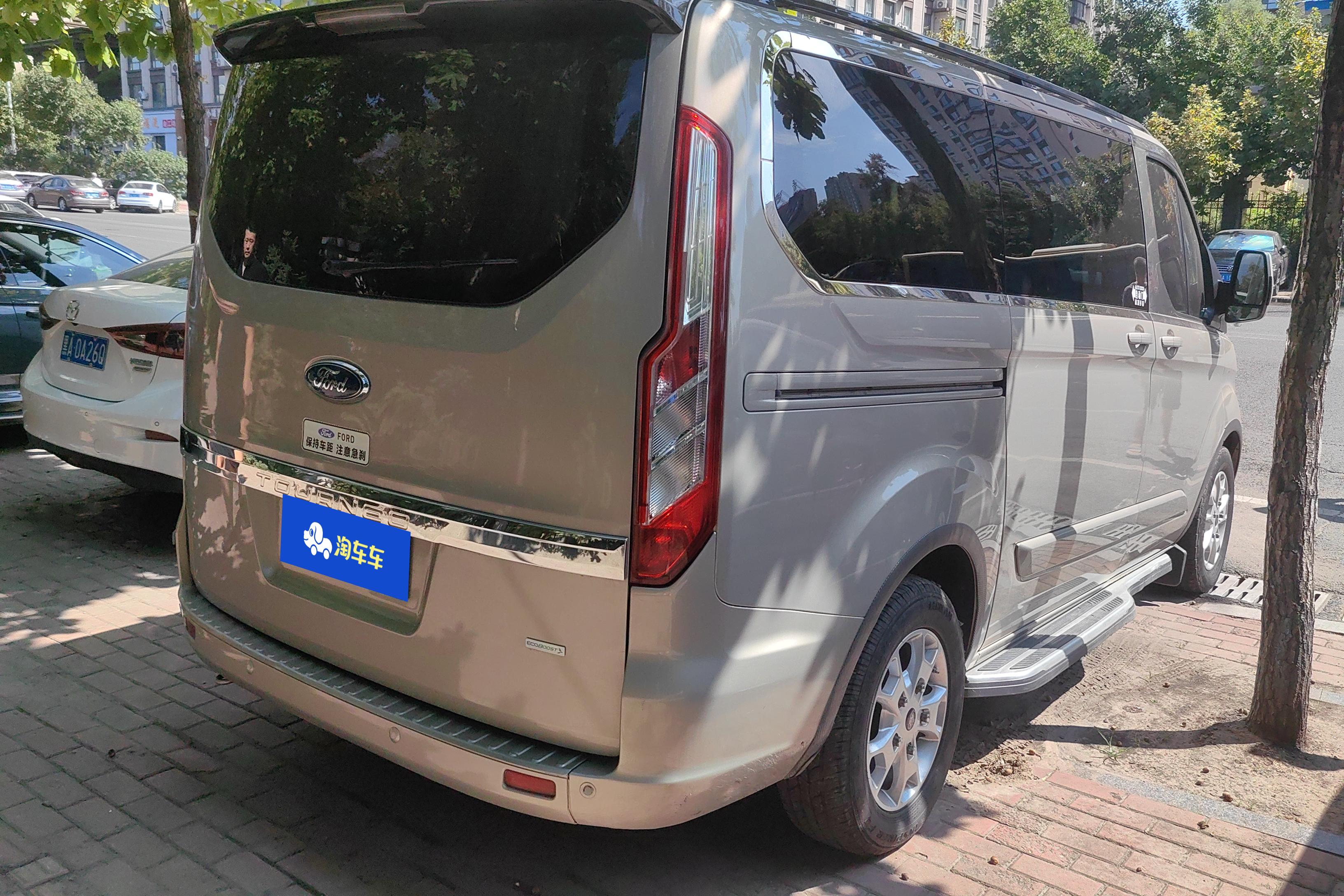 Ford Tourneo 2017 immagine di auto #10