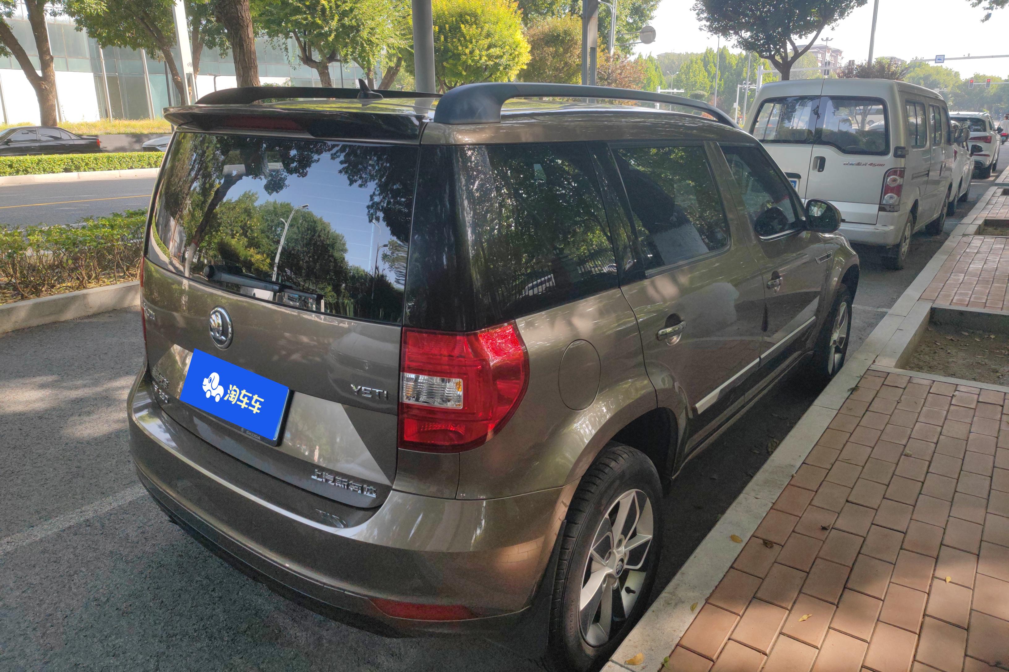 Skoda Yeti 2018 car image #10