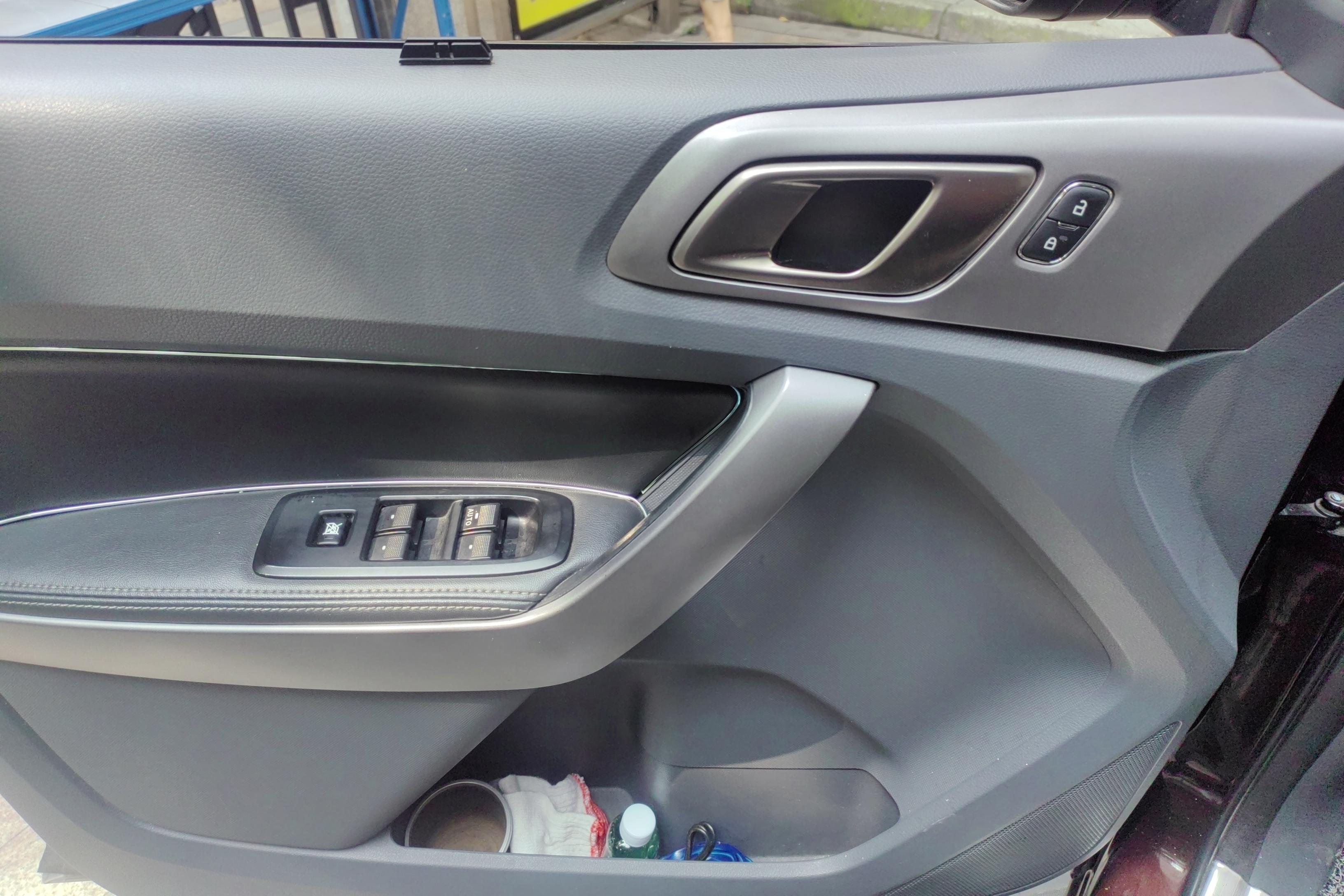 Ford Everest 2017 #10 Ford Everest 2017 صورة سيارة #10