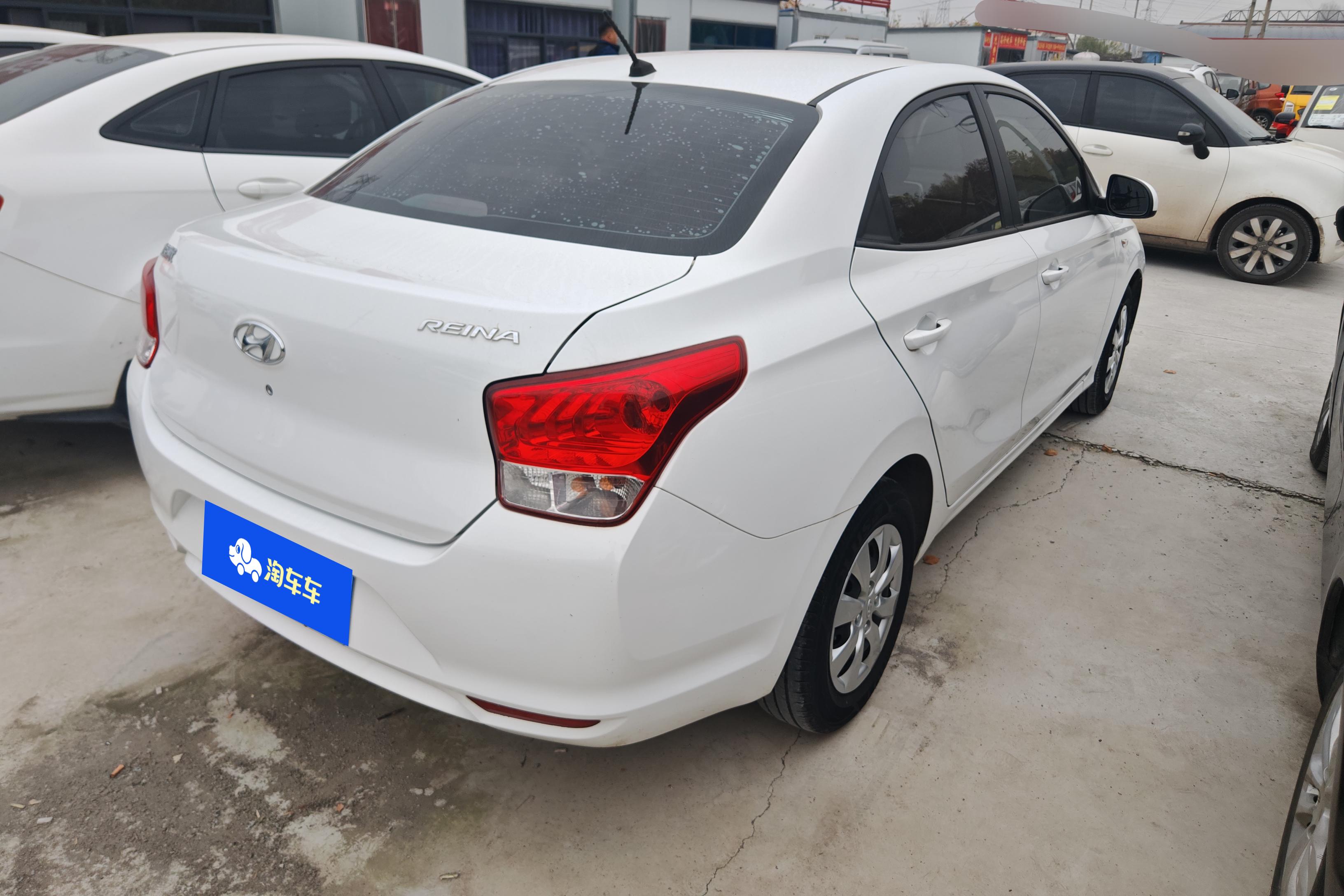 Hyundai Reina 2021 car image #10