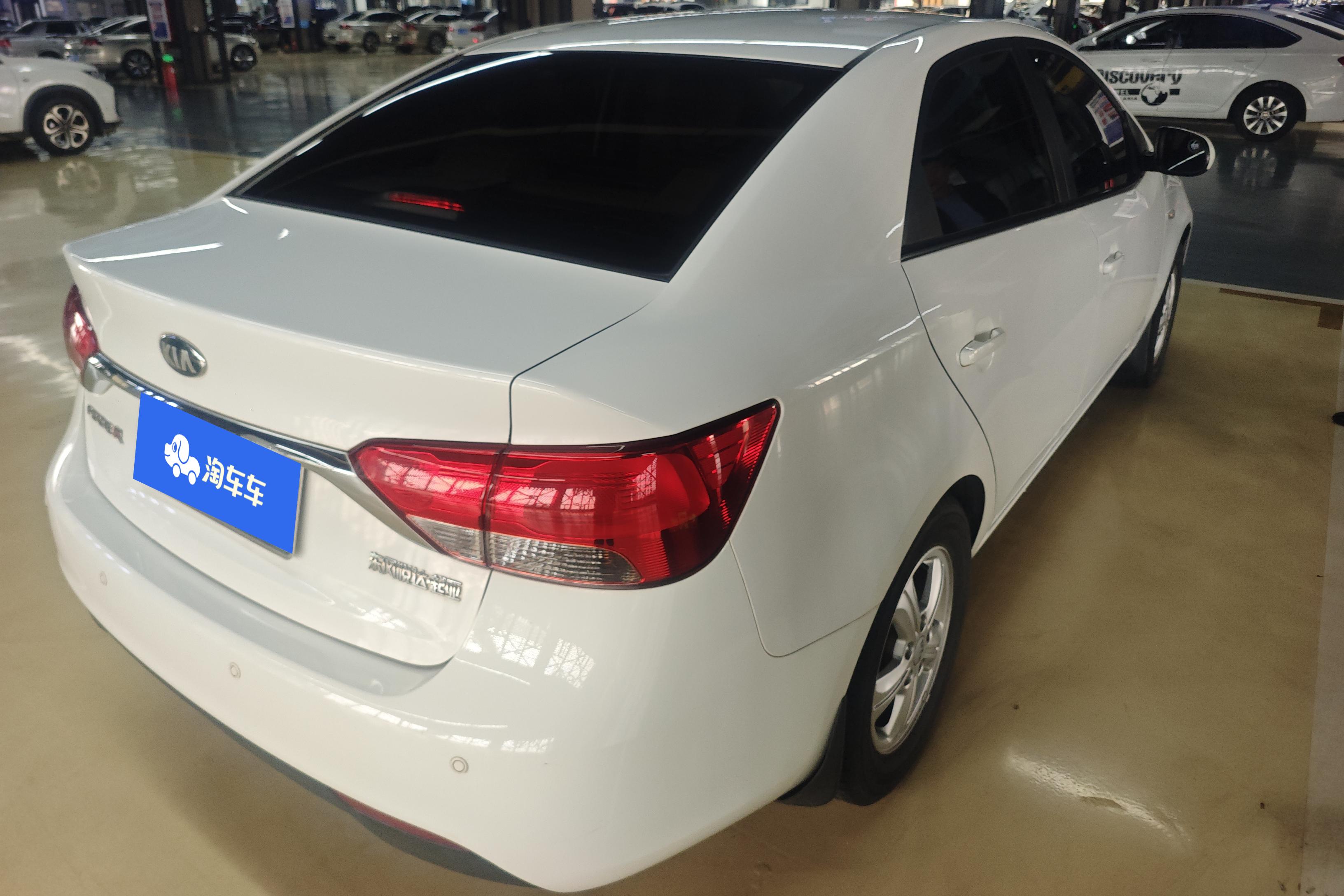 Kia Forte 2015 imagen de coche #10