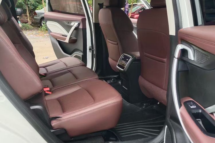 GEELY JiaJi 2022 car image #10