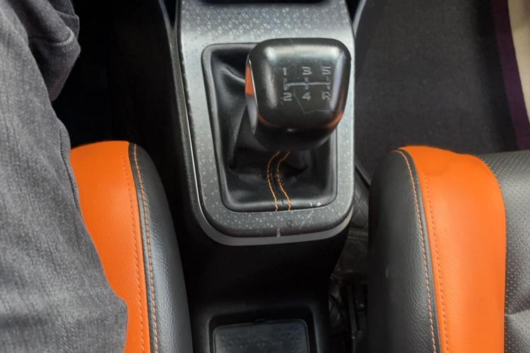 GEELY Vision X1 2017 #10 GEELY Vision X1 2017 изображение автомобиля #10