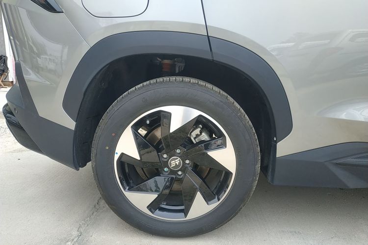 捷途山海 捷途山海L6 2024 #10 捷途山海 捷途山海L6 2024 汽车图片 #10