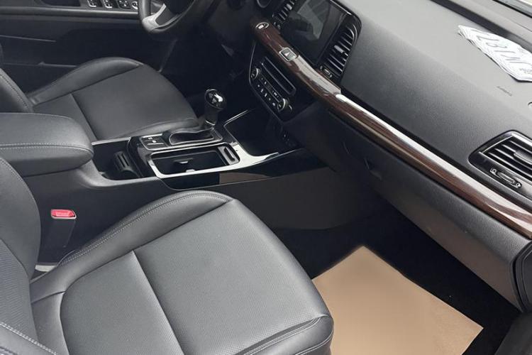 起亚 起亚K4 2016 汽车图片 #10