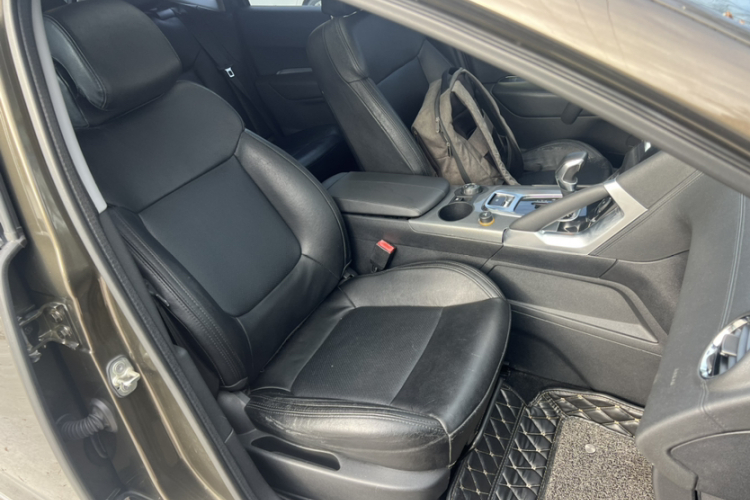 Peugeot 3008 2017 car image #10