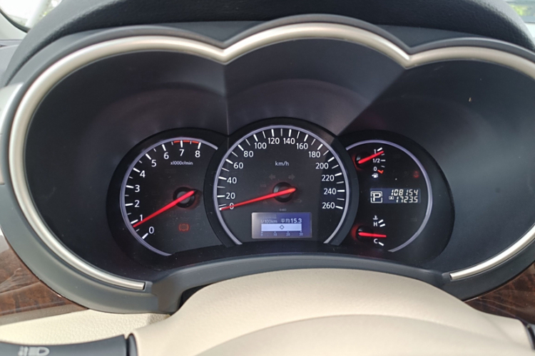 日产 贵士 2016 汽车图片 #10