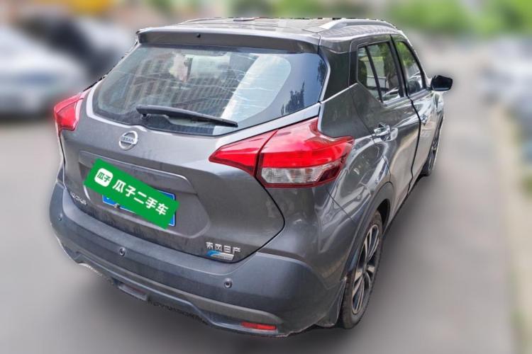 Nissan Kicks 2017 immagine di auto #10