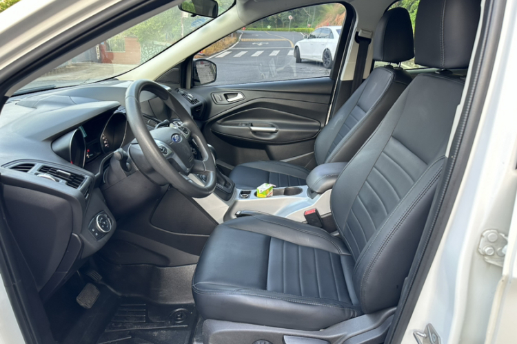 Ford Kuga 2015 #10 Ford Kuga 2015 imagem de carro #10