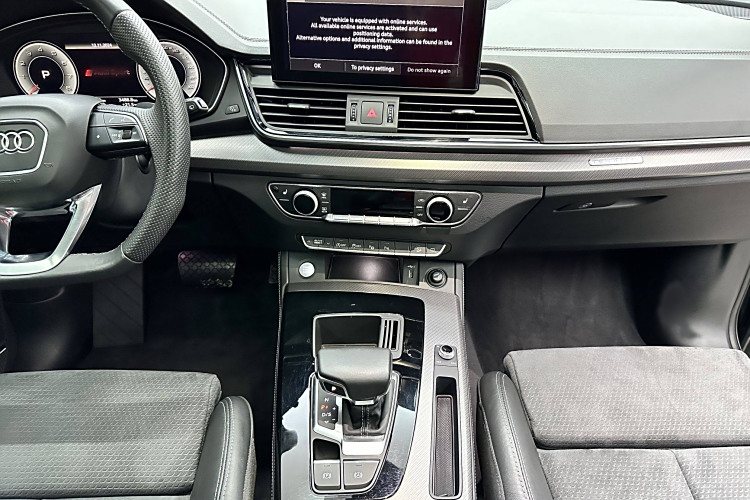 Audi Q5L Sportback 2021 #10 Audi Q5L Sportback 2021 car image #10