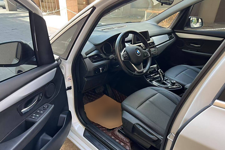 BMW 2 Series Gran Tourer 2021 car image #10