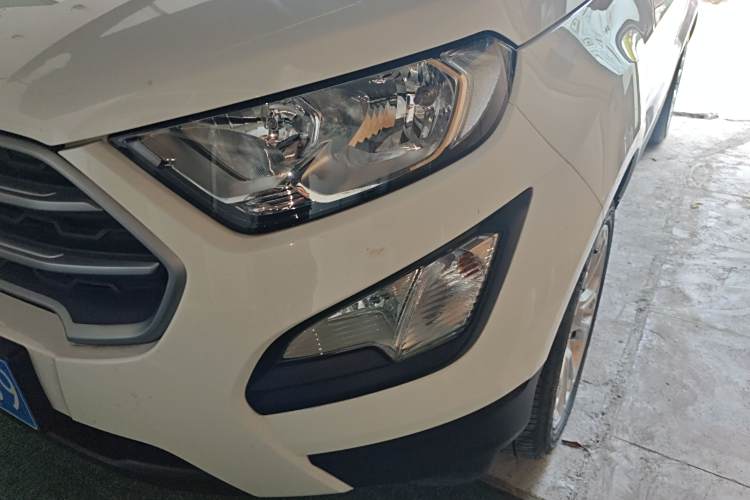 Ford EcoSport 2018 изображение автомобиля #10