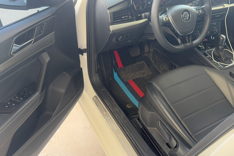 Volkswagen Lavida Pure Electric 2020 #10 Volkswagen Lavida Pure Electric 2020 car image #10