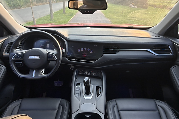 Haval F7 2019 car image #10