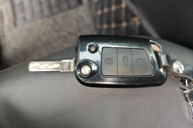 Volkswagen Lamando 2017 immagine di auto #10