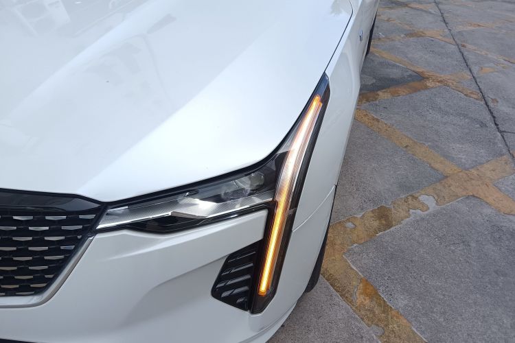 凯迪拉克 凯迪拉克CT4 2023 汽车图片 #10