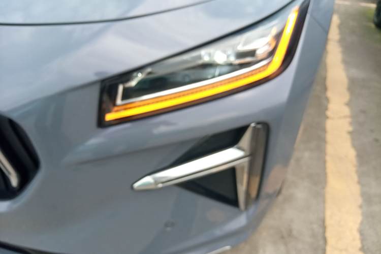 GEELY PrefaceL 2023 car image #10