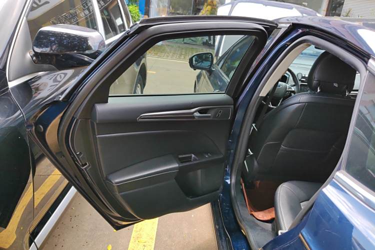 Ford Mondeo New Energy 2020 car image #10