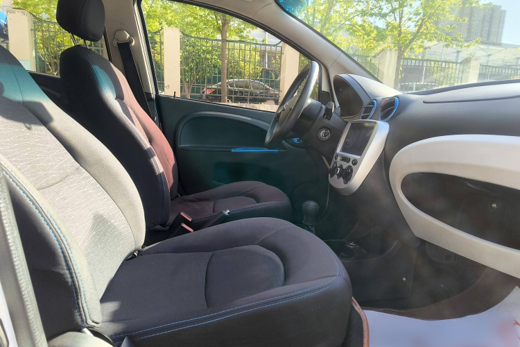 Changan BenBen MINI 2018 صورة سيارة #10