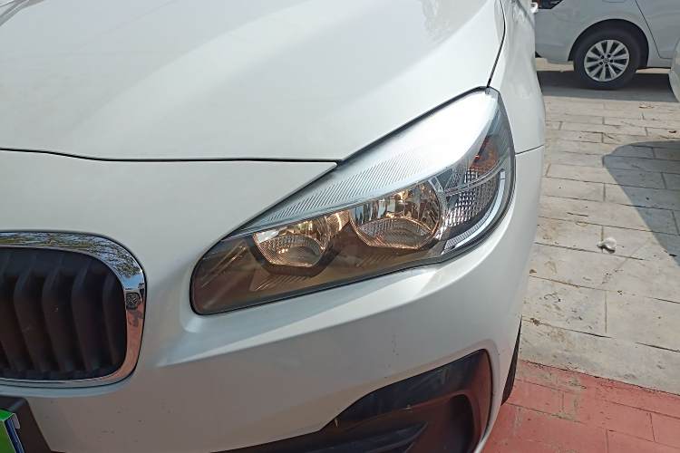 BMW 2 Series Gran Tourer 2020 immagine di auto #10