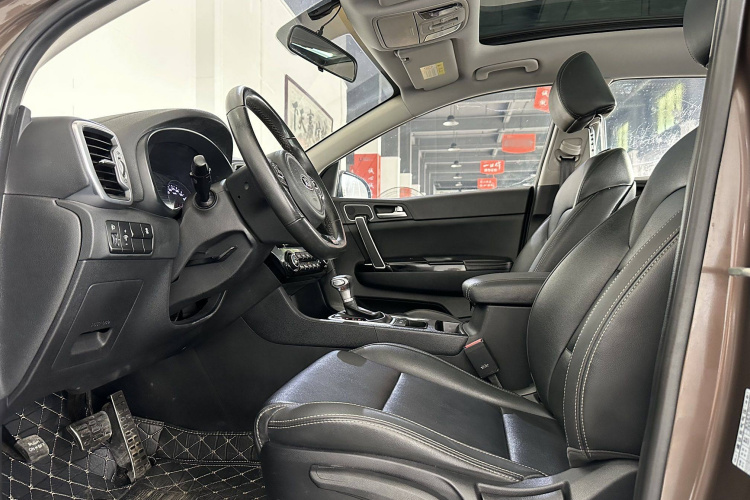 Kia KX5 2017 imagen de coche #10