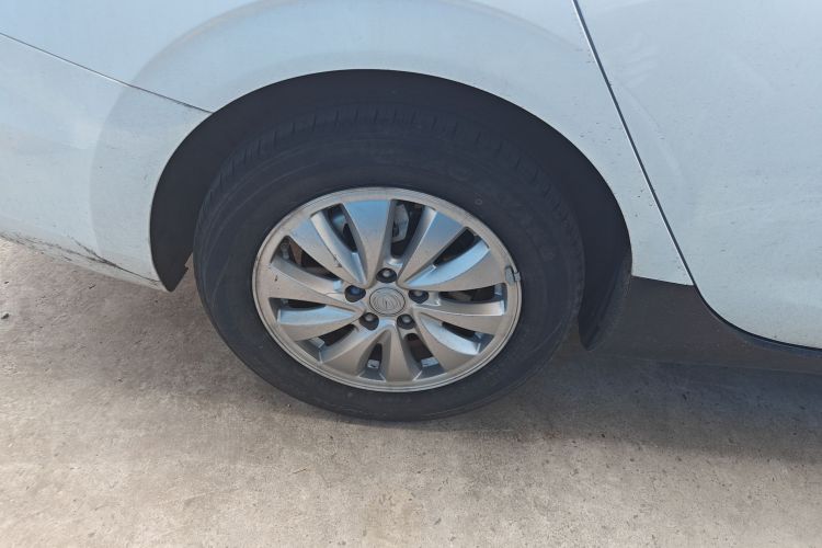 Changan Eado EV 2022 #10 Changan Eado EV 2022 car image #10