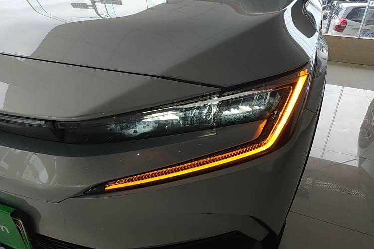 Honda e:NP2 2024 car image #10