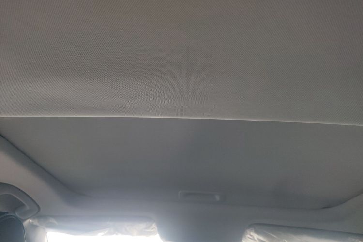 Honda e:NP2 car image #10