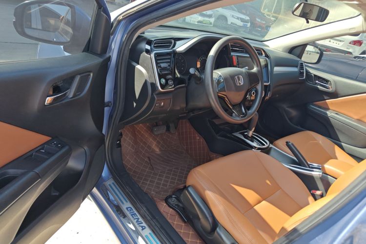 Honda Gienia 2017 car image #10