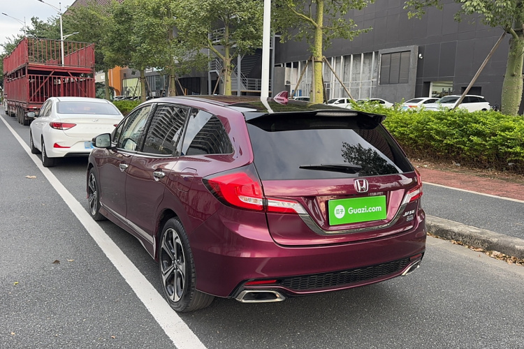 Honda Jade 2017 car image #10