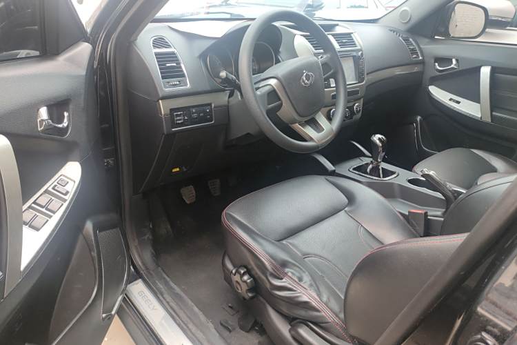 GEELY GX7 2015 car image #10