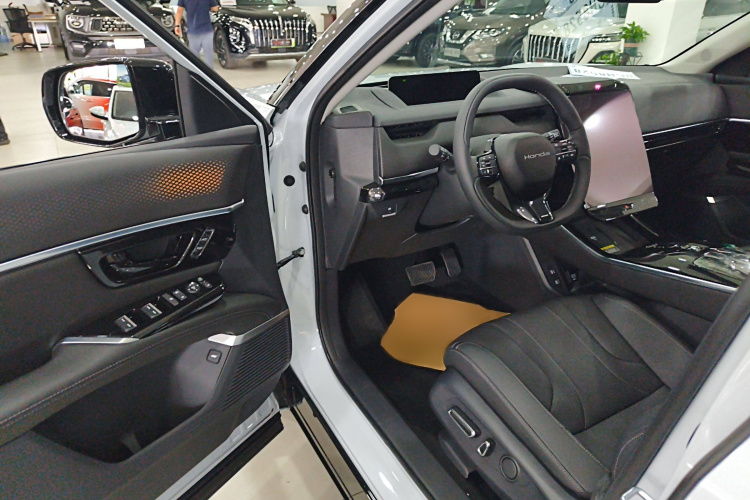 Honda P7 2025 #10 Honda P7 2025 car image #10