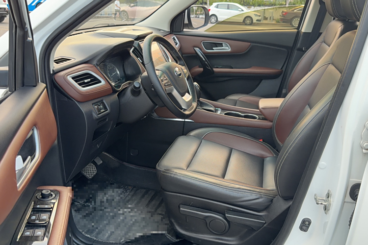 SWM X7 2018 imagen de coche #10