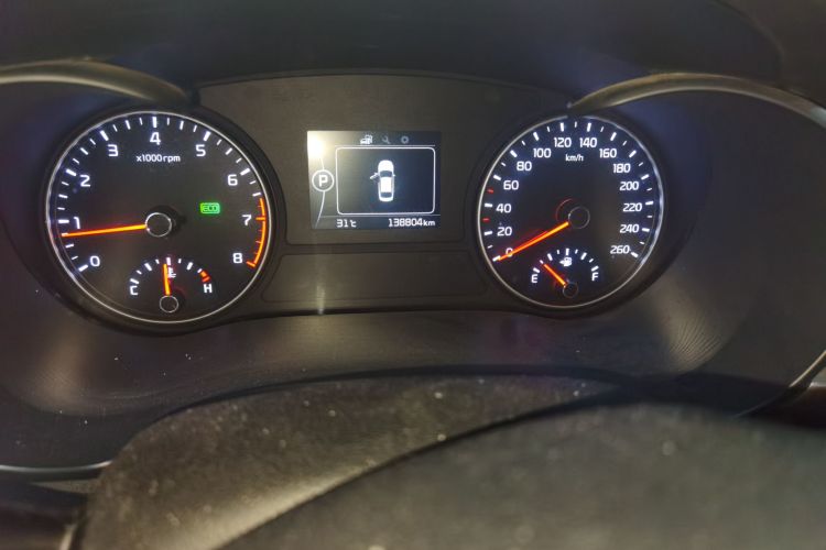 Kia K5 (Imported) 2017 صورة سيارة #10