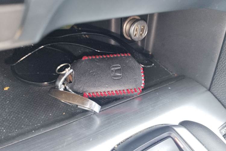 Honda Avancier 2018 صورة سيارة #10