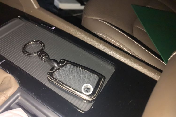 Volkswagen Viloran 2021 car image #10