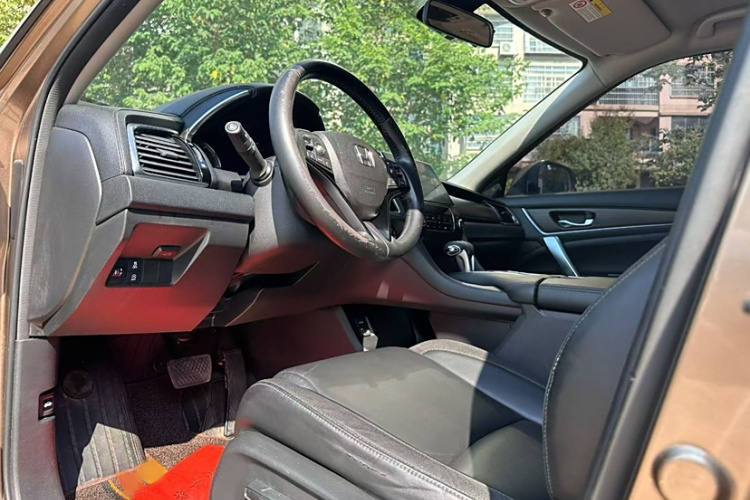 Honda Avancier 2017 car image #10