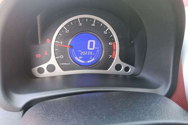 Changan BenBen 2017 صورة سيارة #10