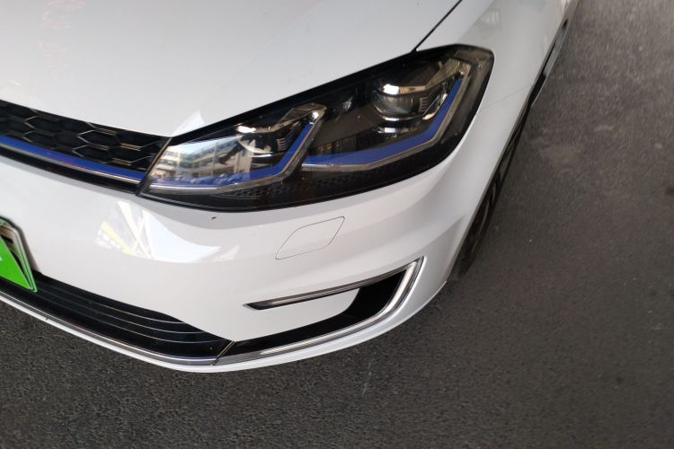 Volkswagen Golf Pure Electric 2020 #10 Volkswagen Golf Pure Electric 2020 image de voiture #10