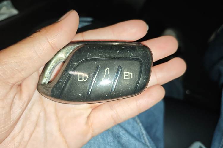 MG 4 EV 2024 #10 MG 4 EV 2024 car image #10