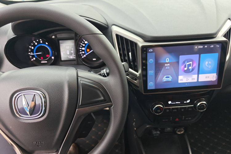 Changan CS15 EV 2018 #10 Changan CS15 EV 2018 imagem de carro #10