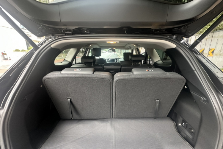 Hyundai Grand Santa Fe 2017 #10 Hyundai Grand Santa Fe 2017 car image #10