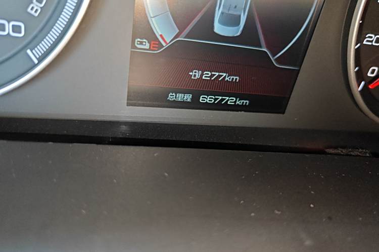 BYD Qin New Energy 2021 car image #10