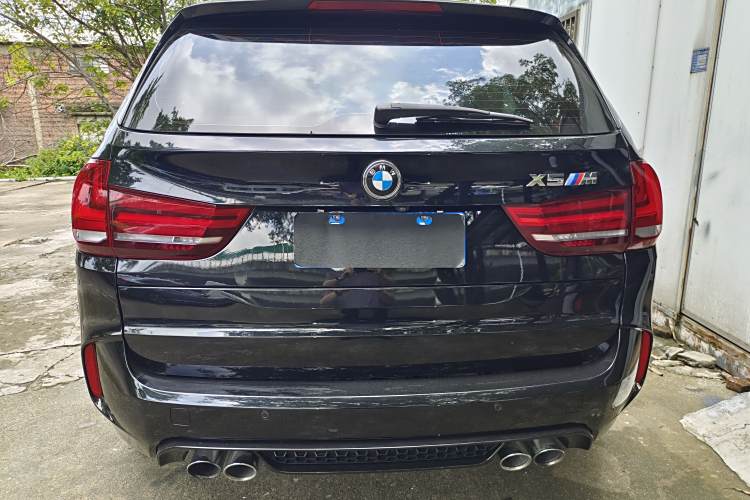 BMW X5 M 2017 car image #10