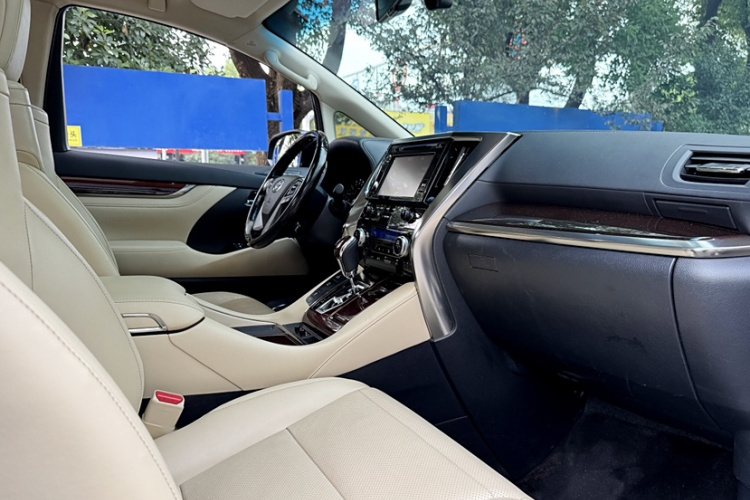 丰田 埃尔法 2017 汽车图片 #10